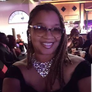 Meet your Posher, Cassye